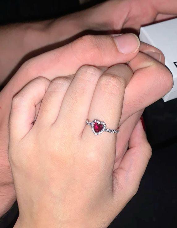 Anillo de Promesa Corazón Eterno Modelo Pandora